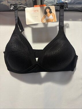 Warner's Black Wireless Smoothing Lift Bra XS292